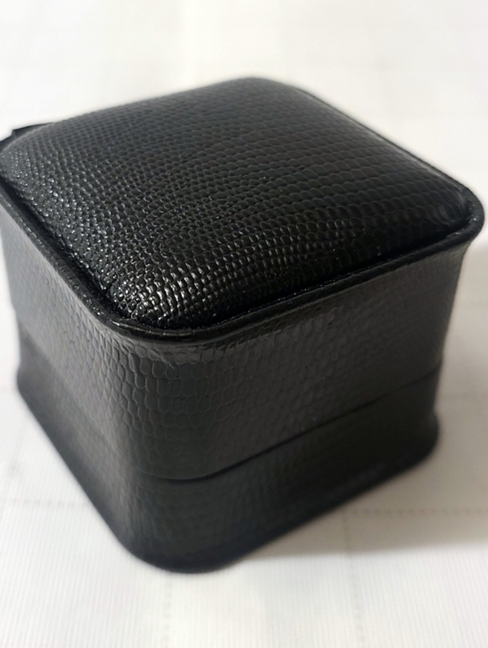 Black Textured Ring Jewelry Jewellery Gift Storage Box Case